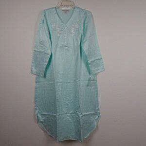 Miss Elaine Embroidered Nightgown Petite Size PS Blue Long Grandmacore
